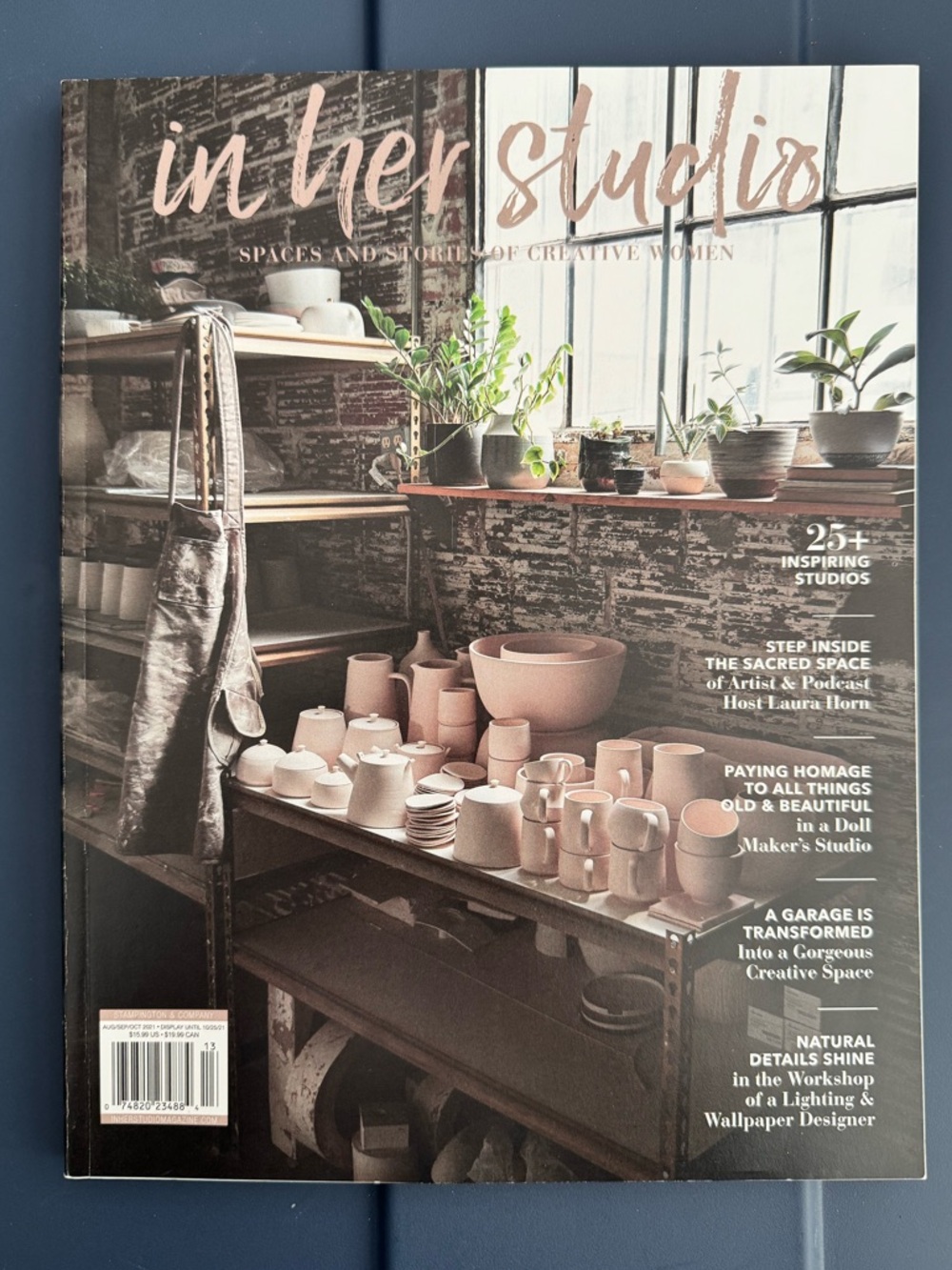 in her studio Magazine - Aug/Sep/Oct 2021